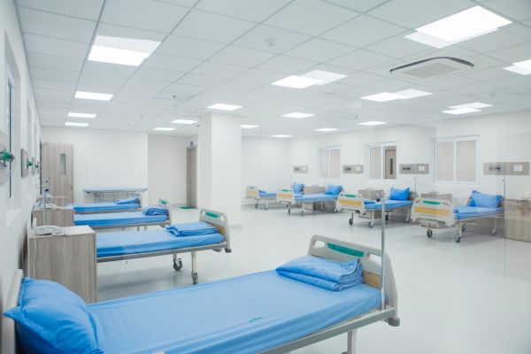 Tiêu chuẩn khoảng cách giữa 2 giường bệnh tối thiểu