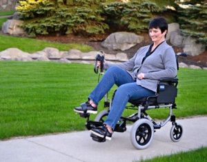 Xe lăn bàn đạp hỗ trợ người già, khuyết tật phục hồi chức năng chân hiệu quả